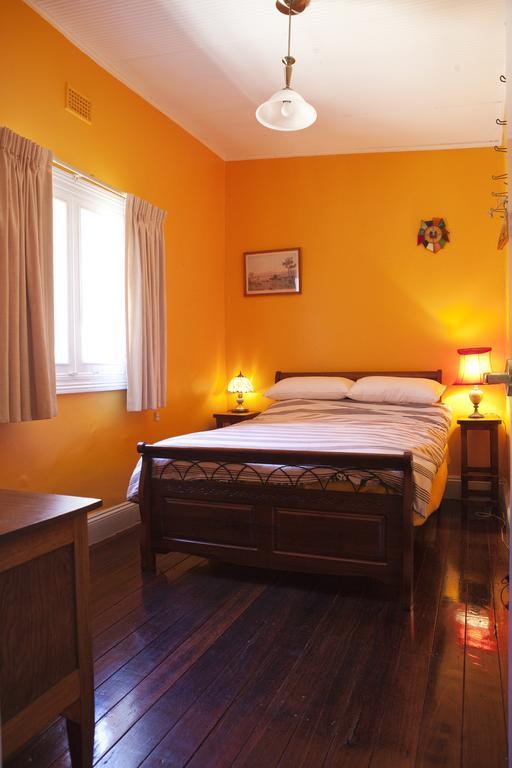 Bed and Breakfast The Fruiterer'S Farrell Flat Экстерьер фото